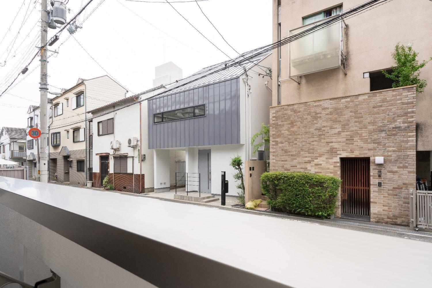 At Kyobashi 大阪市